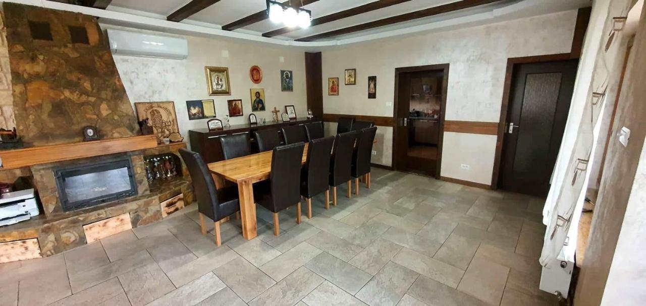 Sebiş Pensiunea Raiul Muntilor מראה חיצוני תמונה